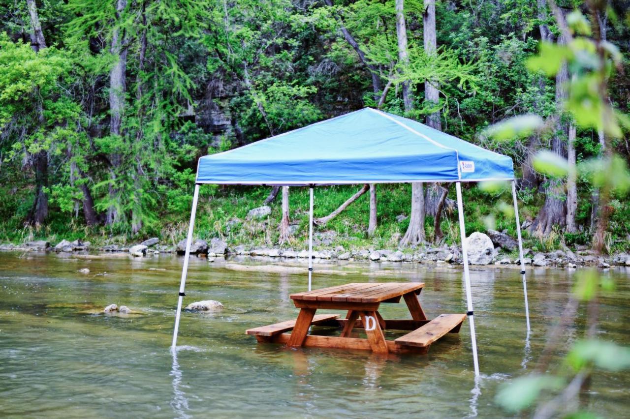 Son'S Guadalupe Glamping Tents - Adorable Riverside Glamping Tents Perfect A Family Getaway! New Braunfels Extérieur photo