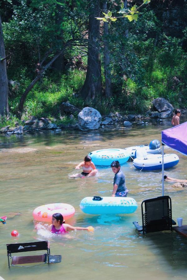 Son'S Guadalupe Glamping Tents - Adorable Riverside Glamping Tents Perfect A Family Getaway! New Braunfels Extérieur photo