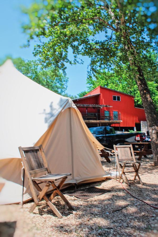 Son'S Guadalupe Glamping Tents - Adorable Riverside Glamping Tents Perfect A Family Getaway! New Braunfels Extérieur photo